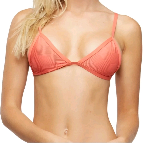 TAVIK Jett Triangle Textured Coral Bikini Top L
